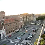 Spacious Apartment In City Centre