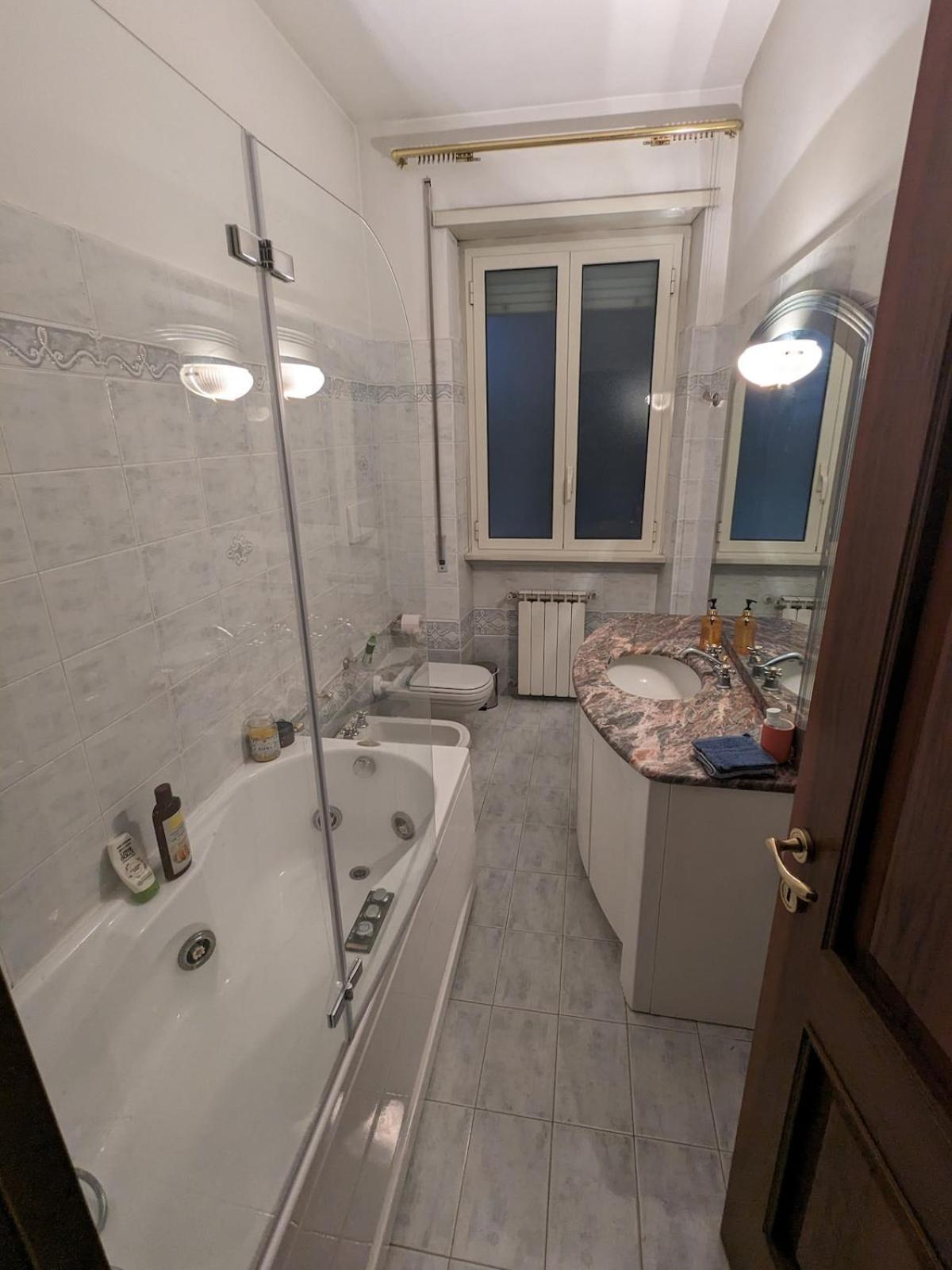 Apartment Spacious In Centre